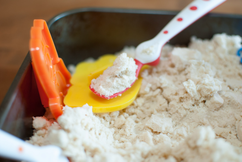 Illustration for article titled Kitchen Moon Dust is a Silky Sandpile for Landlocked Playtime